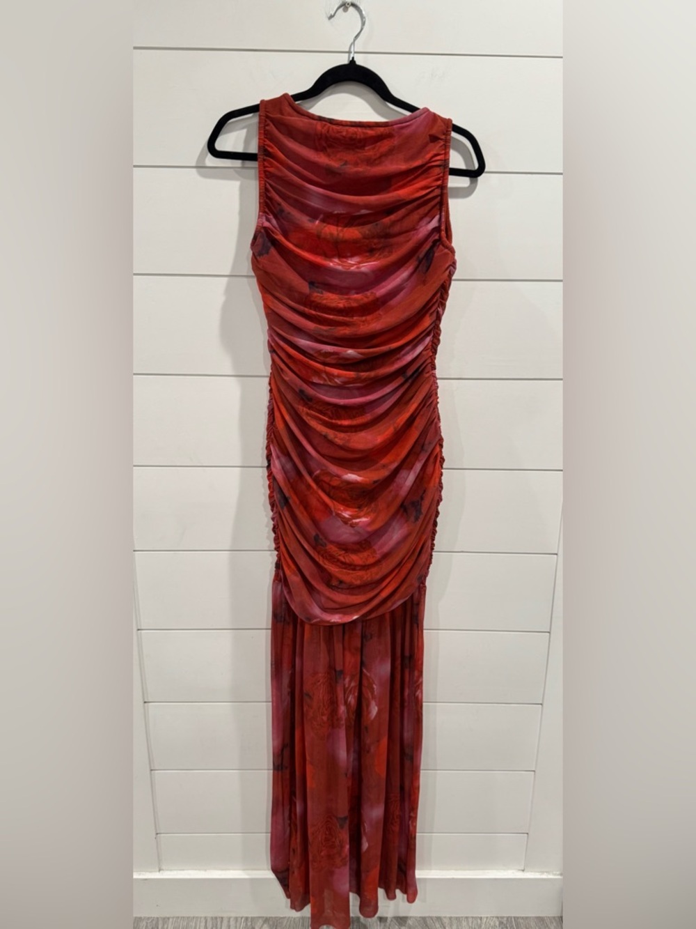 Elliatt Elise red floral ruched mesh maxi dress - Picture 8 of 12